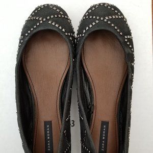 Zara Women Flats Size 40